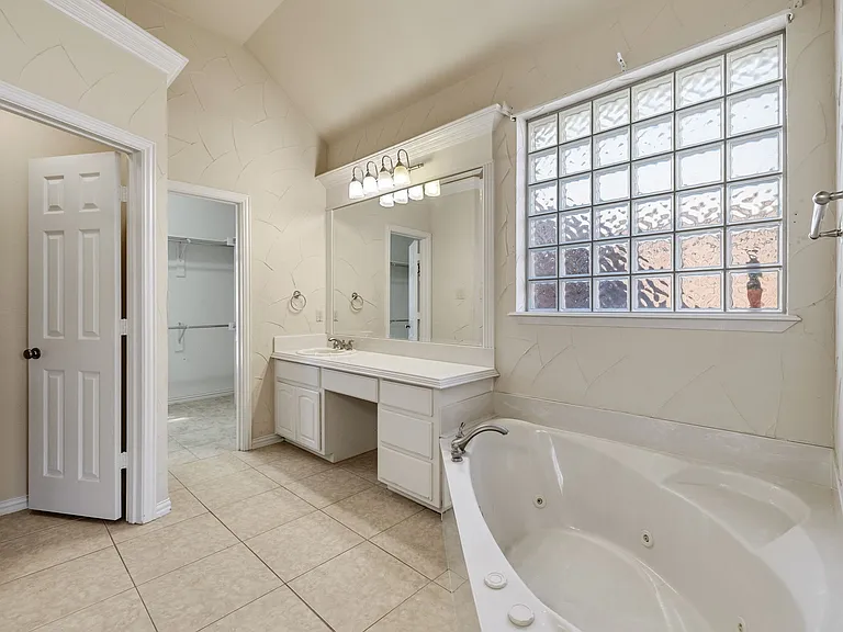 14570 Turnbridge Dr — Photo 19