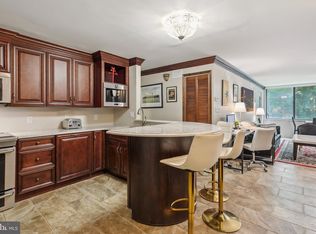 19 Rock Hill Rd APT 3B, Bala Cynwyd, PA 19004