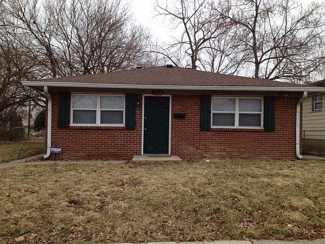 1st image of 2446 N Dearborn St