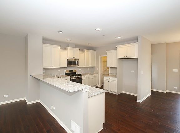 5th image of 114 Waterbury Cir Lot 2.03