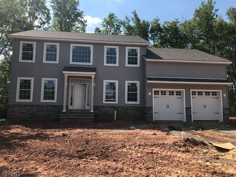 1st image of 15 Mount Pleasant Ave