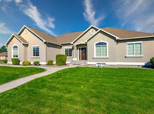 1282 Cameo Dr, Richland, WA 99352