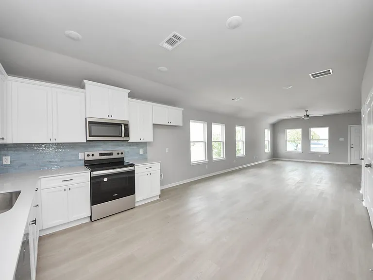 1105 W Bayshore Dr — Photo 19