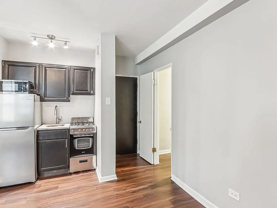 1st image of 1140-45 N Lasalle St #427