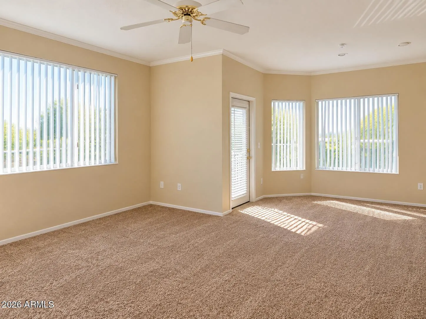 1 bed, 1.0 bath, 761 sqft, $1,199 — Photo 2