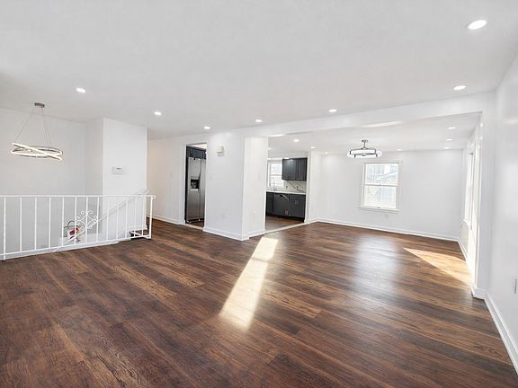 2nd image of 87 Merseles St Unit 2