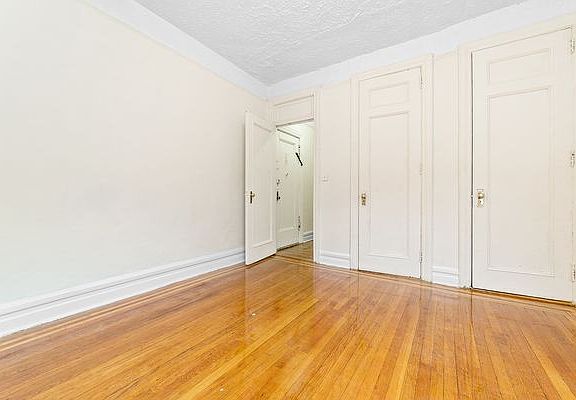 5th image of 600 W 174th St APT 51