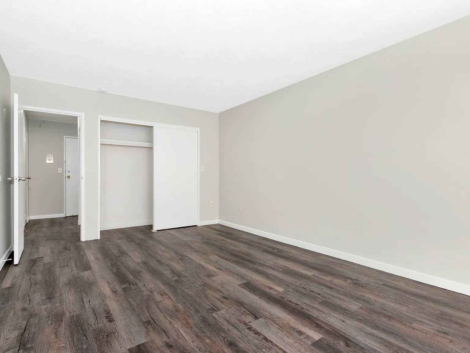 430 River Street — Photo 4