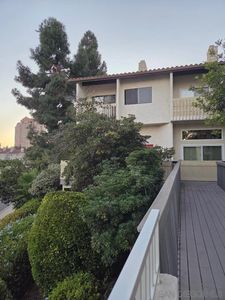 4020 La Jolla Village Dr, La Jolla, CA, 92037