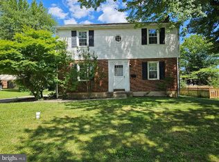 8423 Thornton Rd, Lutherville Timonium, MD 21093