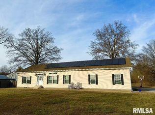 1005 Green Street Rd, Centralia, IL 62801