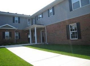 106 Esses Ln #7, Savoy, IL 61874