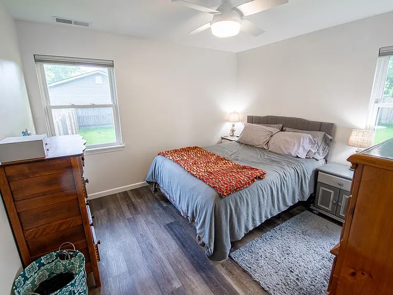 1557 Hazel Ave — Photo 16