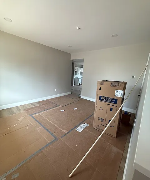 Penn Station Townhomes — Photo 27