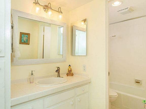 3rd image of 1881 S Araby Dr Unit 27