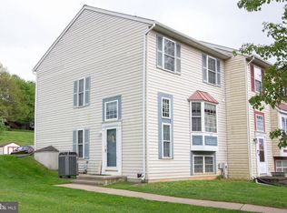 505 Crossbridge Dr, Westminster, MD 21158