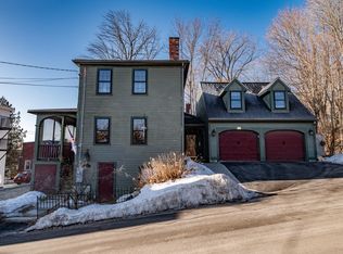 10 Academy St, Hallowell, ME 04347