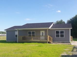 755 E Carr St, Milan, IN 47031