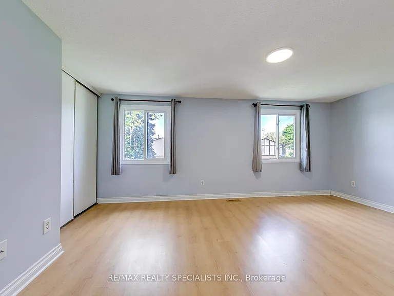 93 Hansen Rd N #100 — Photo 21