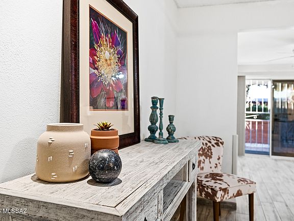 4th image of 1128 S Alpine Cir