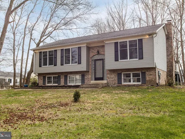 314 Carya Ct, Bear, DE 19701