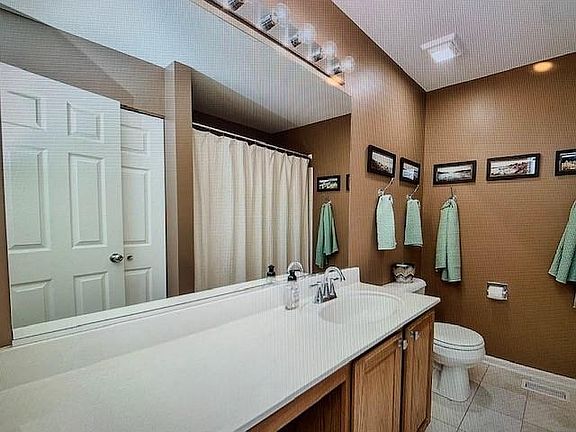 5th image of 2508 Oneida Ln