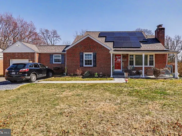 7012 Warfield Rd, Laytonsville, MD 20882