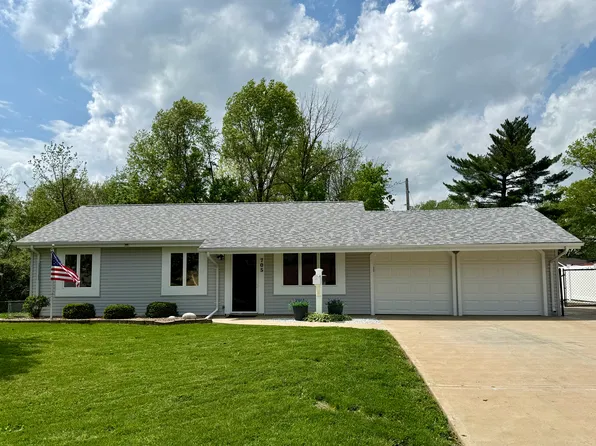 705 Saint Paul Ln, O'Fallon, MO 63366