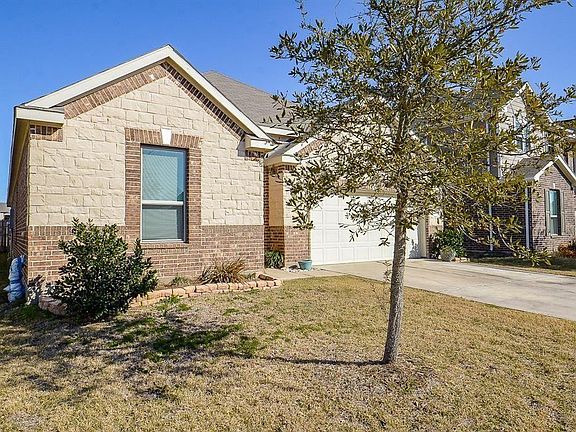 2nd image of 25410 Champion Ridge Ct