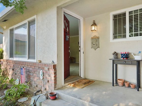 4th image of 1251 S Sunset Dr