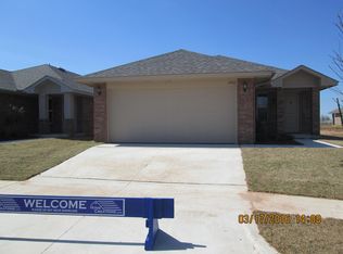 12821 Heritage Oaks Dr, Oklahoma City, OK 73120