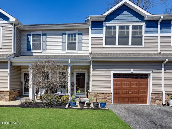 10 Arden Drive, Manchester, NJ 08759