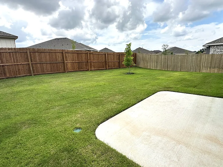 5202 White Rose Dr — Photo 21