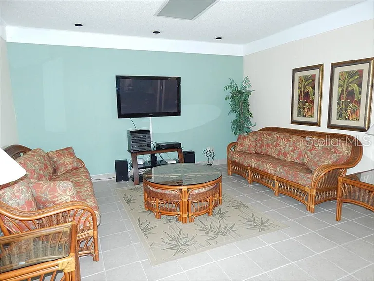 300 Woodette Dr #605A — Photo 30