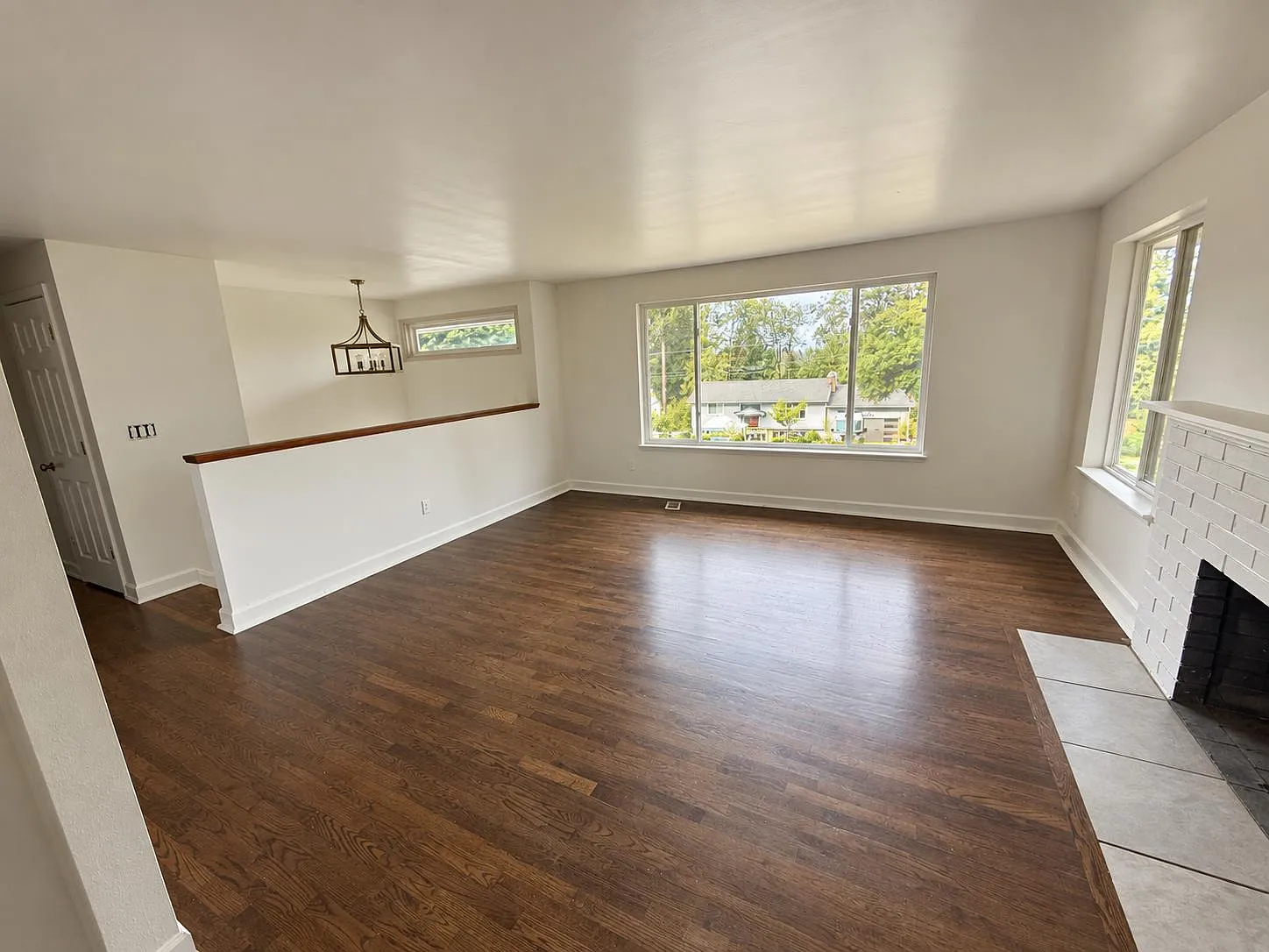 16353 SE 40th St — Photo 2