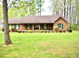 757 Meadow Dr, Tappahannock, VA 22560
