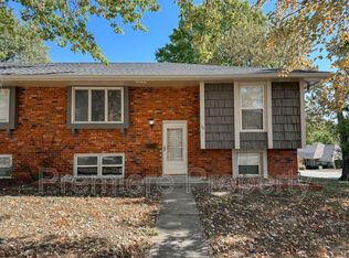 7161 Crisp Ave, Kansas City, MO 64133