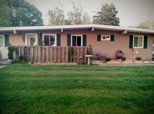 640 N 70th St, Lincoln, NE 68505