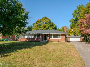 7007 Bedford Ln, Graymoor Devondale, KY 40222
