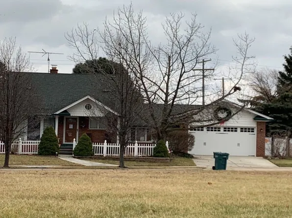 3015 Electric Ave, Lincoln Park, MI 48146