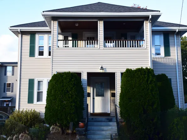 56 Cherry St Unit 1, Waltham, MA 02453