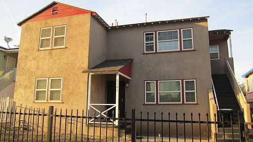 1st image of 2103 W 102nd St