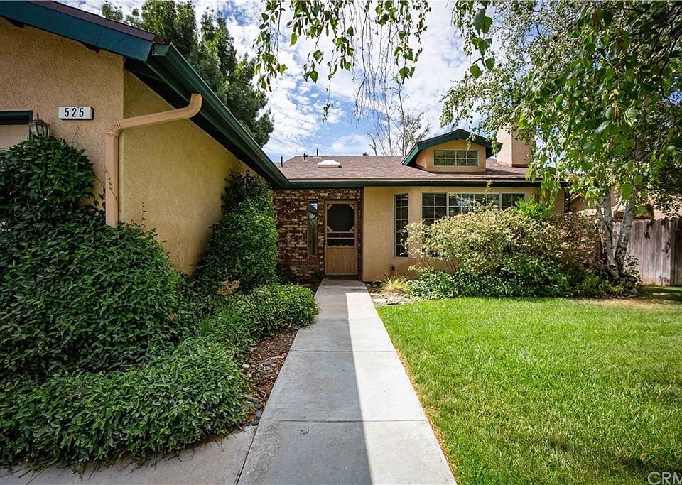 1st image of 525 Golden Meadow Dr