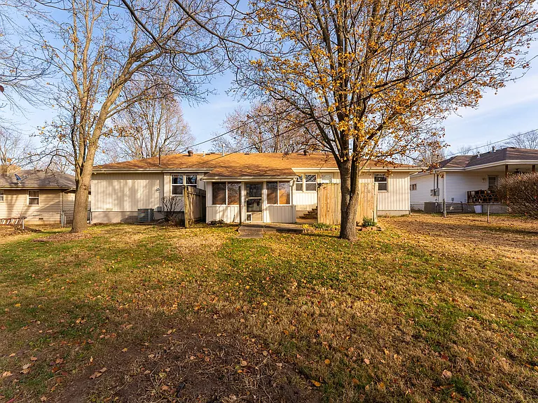 3645 S Ferguson Ave — Photo 23