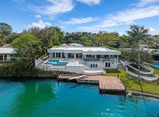 Sky Lake, North Miami Beach, FL 33179