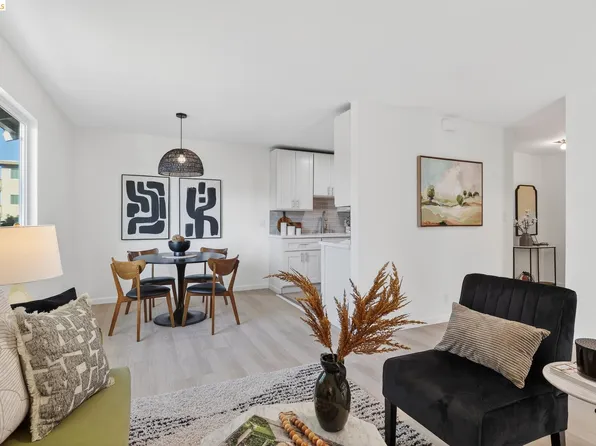 3477 Boston Ave #4, Oakland, CA 94602