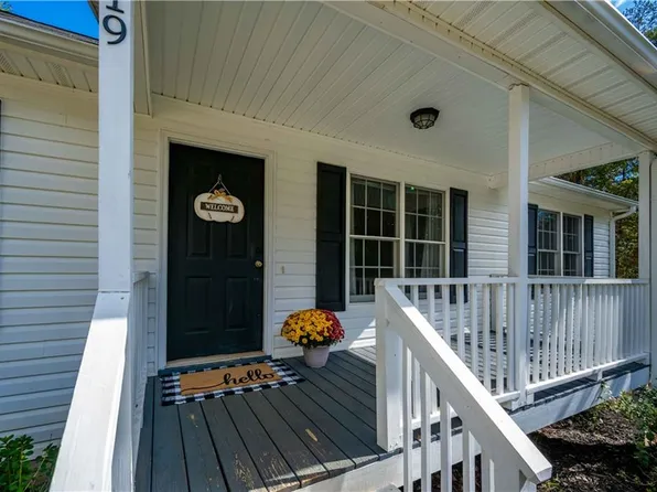 19 Blueridge Overlook Dr, Dahlonega, GA 30533