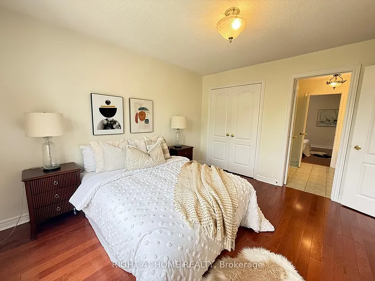 17 Coral Cove Ct — Photo 35