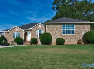 100 Indian Valley Rd, Huntsville, AL 35806