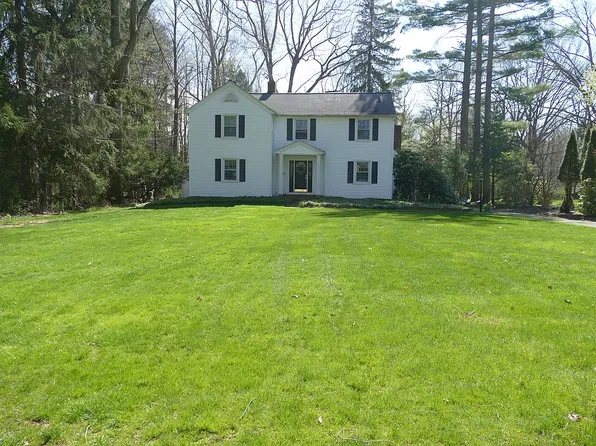 115 College Ln, Poland, OH 44514